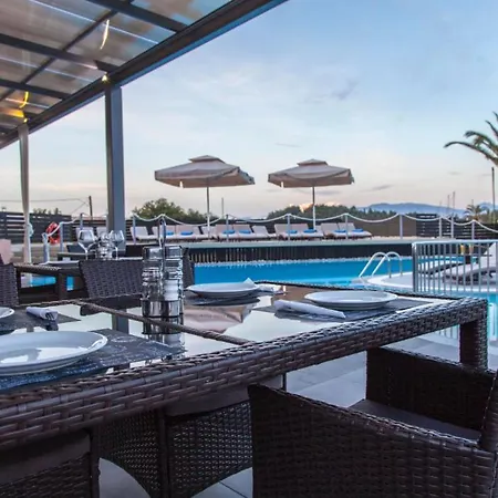 Armonia Hotel 3* Nydri (Lefkada)