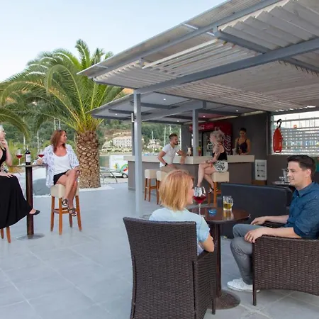 Armonia Hotel Hotel