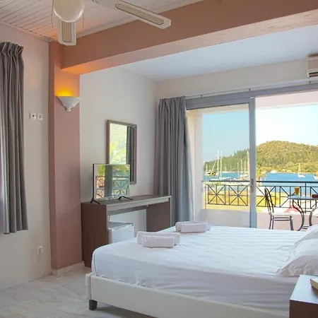 Armonia Hotel 3* Nydri (Lefkada)